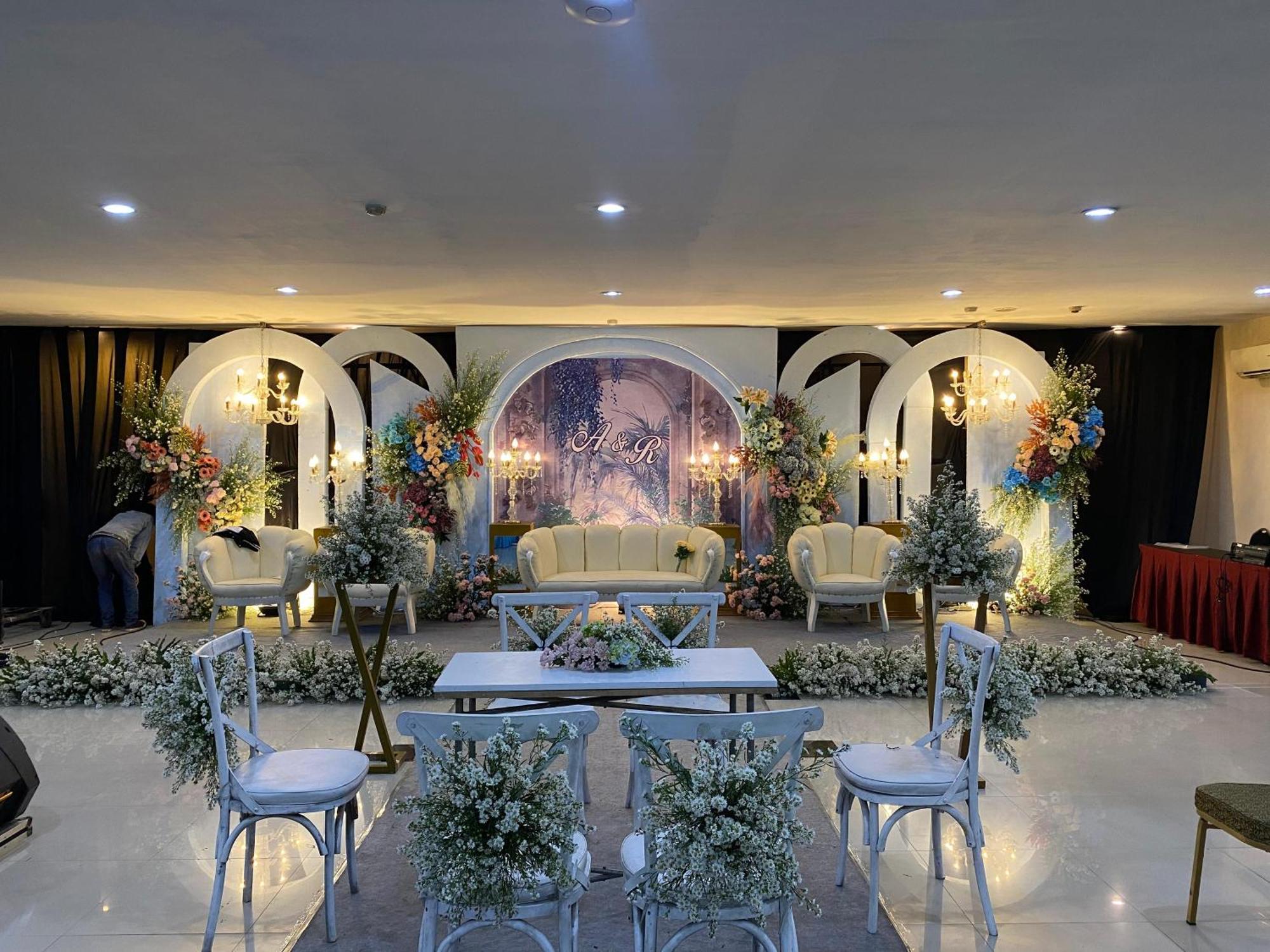 Utc Hotel Semarang Eksteriør billede