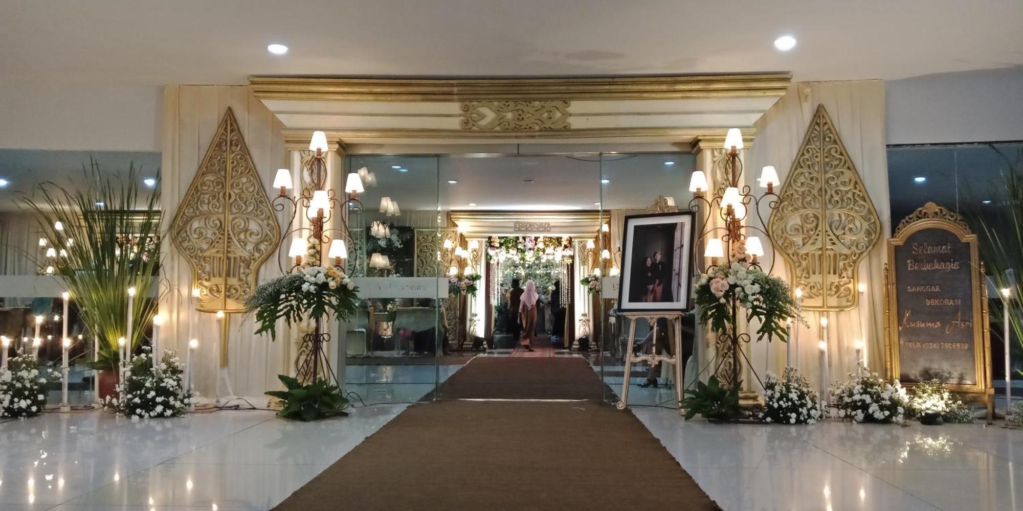 Utc Hotel Semarang Eksteriør billede